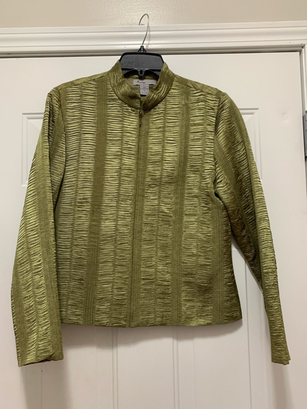 3/$15 Analogy Olive Green Textured Zip-Front Women's Jacket Size Medium